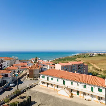 Apartmán Tilli'n'joe's House Atouguia Da Baleia